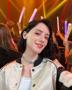 HUAWEI nova 14 Pro Livehouse 前置多焦段人像样张，展示多焦段自拍能力