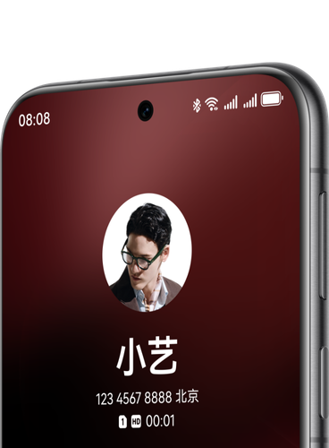 HUAWEI Pura 80 Ultra 手机通话界面,展示灵犀通信的强劲信号