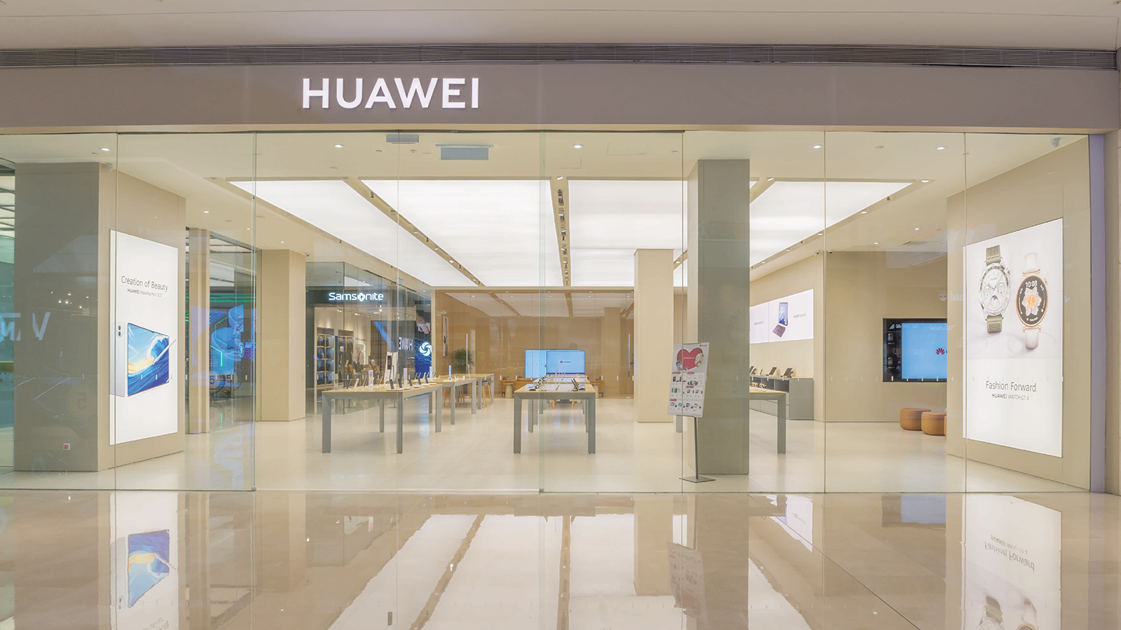 HUAWEI Experience Store (KL Pavilion)